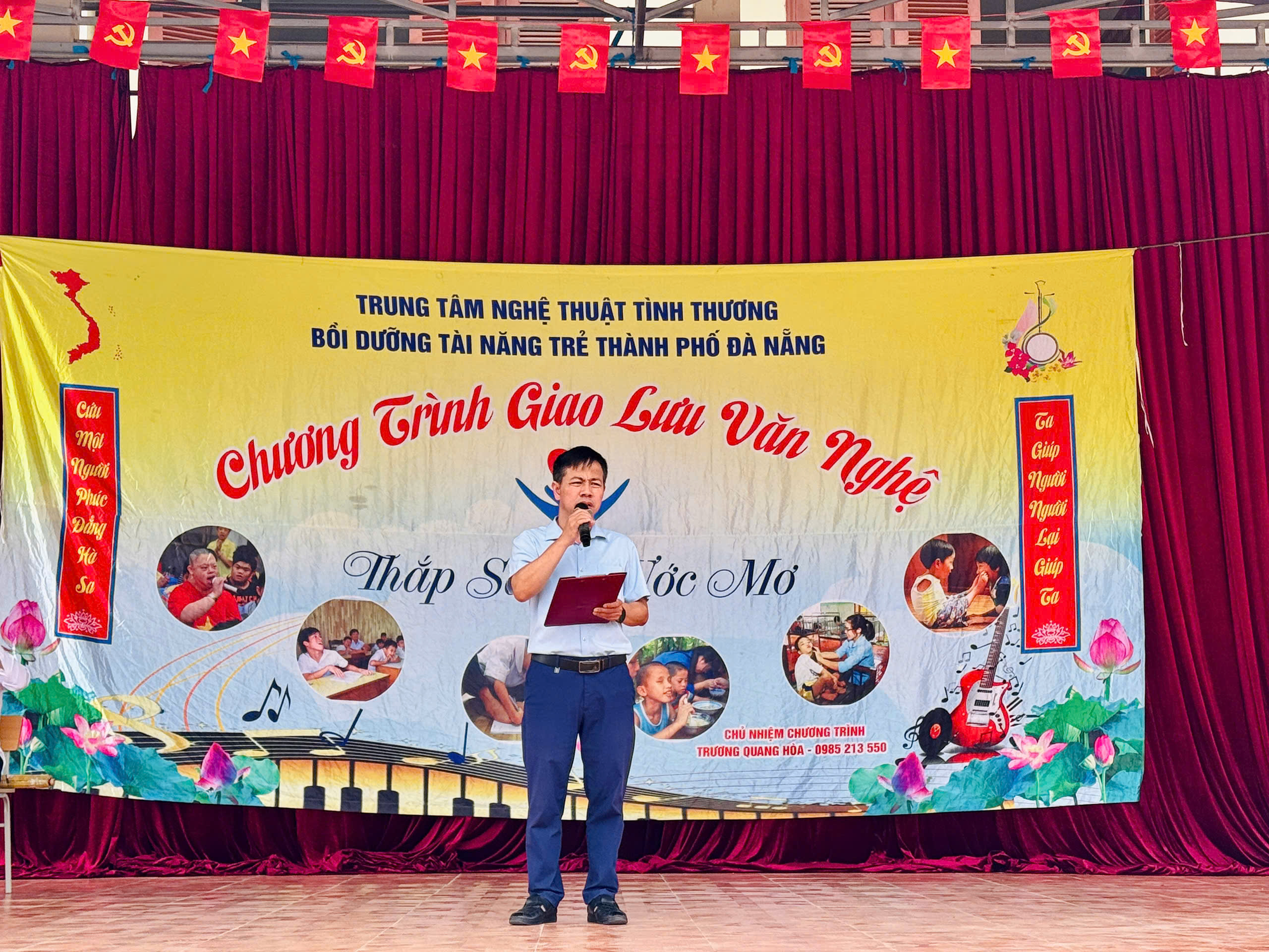 GIAO LƯU VĂN NGHỆ “THẮP SÁNG ƯỚC MƠ”